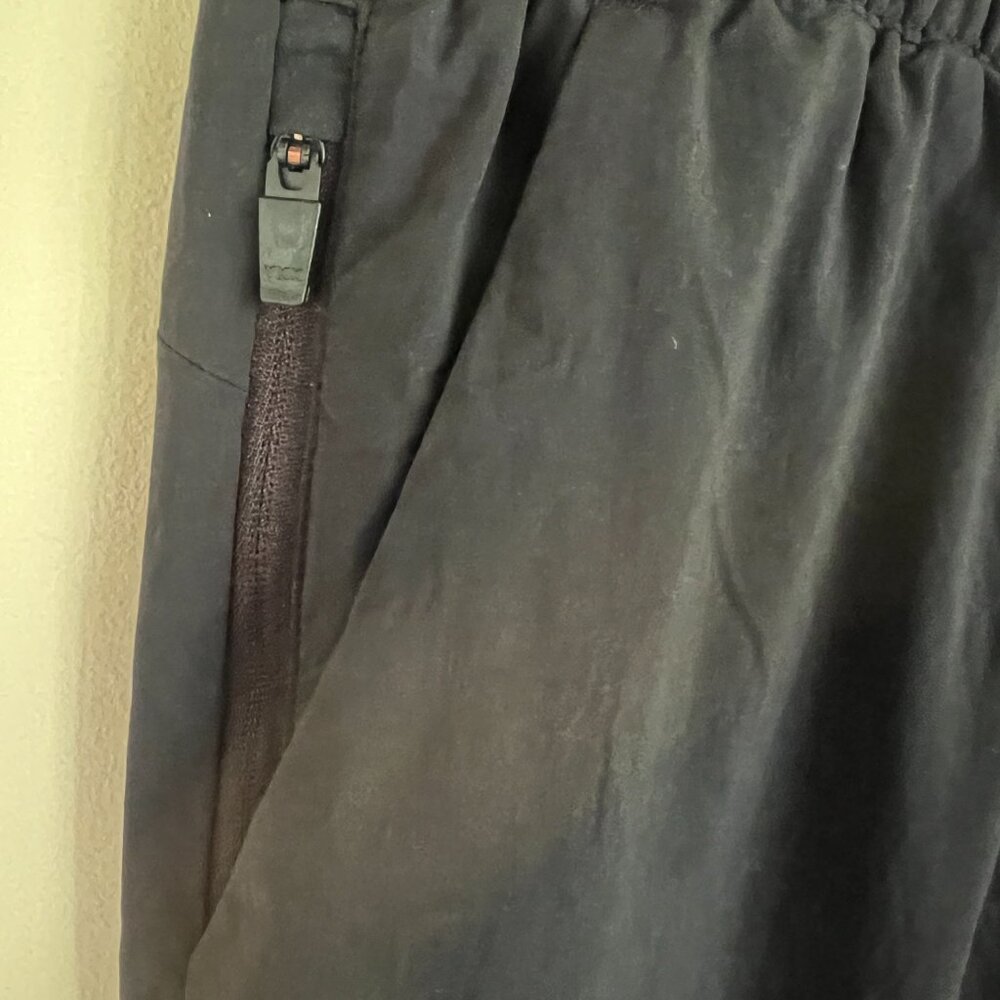 NWT REI Kids' Active Pursuits Tech Pants, Black, Size L (14-16) - Picture 4 of 9